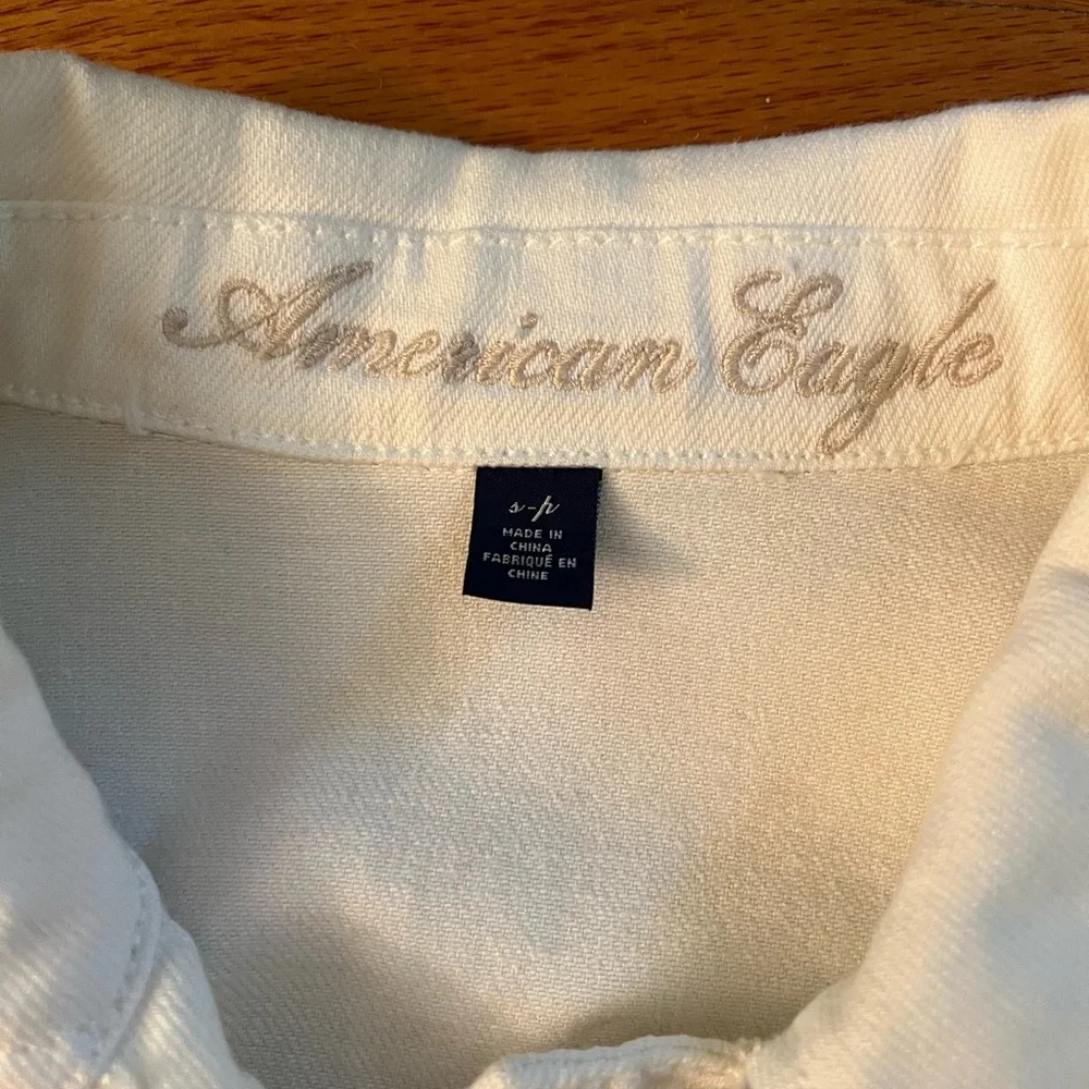 American Eagle White Denim Jean Jacket Size Small - Picture 3 of 3